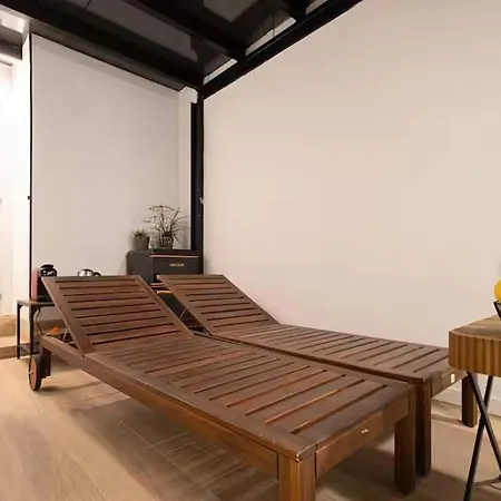 Apartmán The Collection - Amazing 3 Bedroom With Indoor Pool