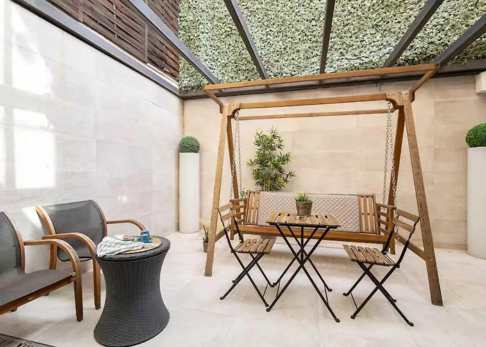 The Collection - Amazing 3 Bedroom With Indoor Pool Апартаменты *