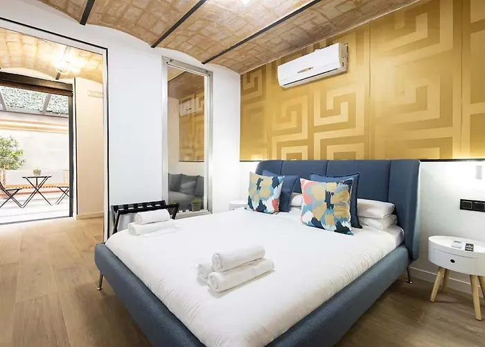 Апартаменты The Collection - Amazing 3 Bedroom With Indoor Pool