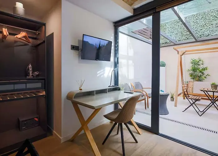 The Collection - Amazing 3 Bedroom With Indoor Pool Апартаменты Барселона
