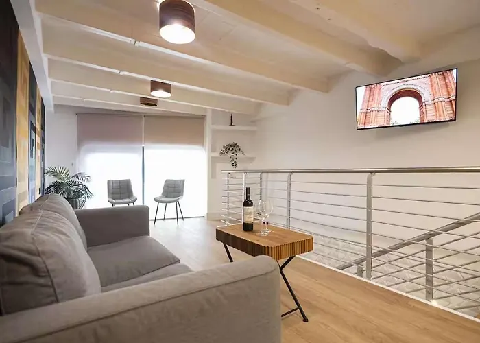 The Collection - Amazing 3 Bedroom With Indoor Pool Апартаменты *