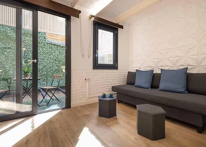 The Collection - Amazing 3 Bedroom With Indoor Pool Барселона