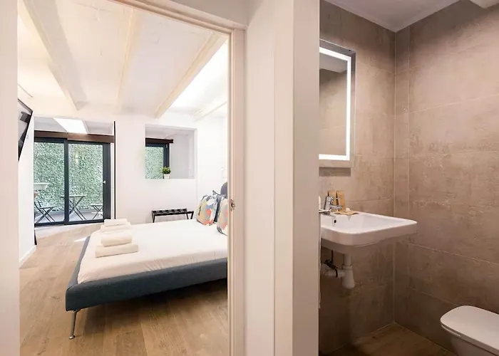 The Collection - Amazing 3 Bedroom With Indoor Pool Барселона