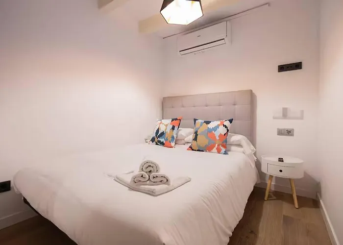 Апартаменты The Collection - Amazing 3 Bedroom With Indoor Pool *